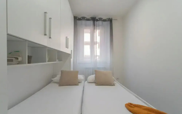 Zezio 44 by Rent all Como