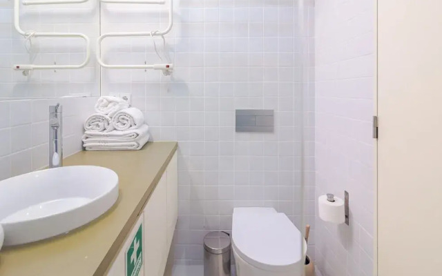 1-bedroom Beautiful Apartment in Oporto