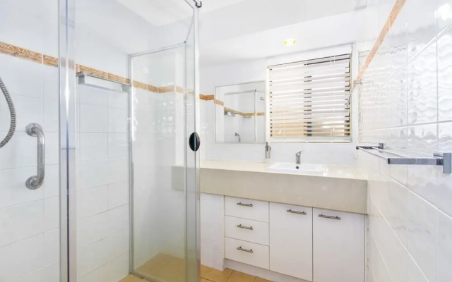 Cabarita Beach Bliss - Holiday Home On The Lake