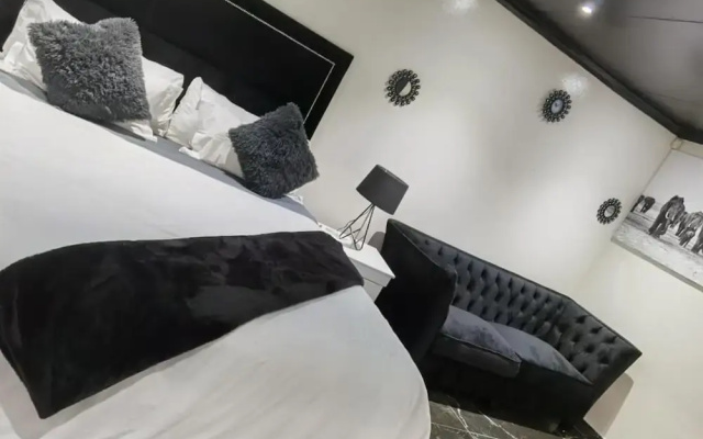 Semeni Asante Guesthouse