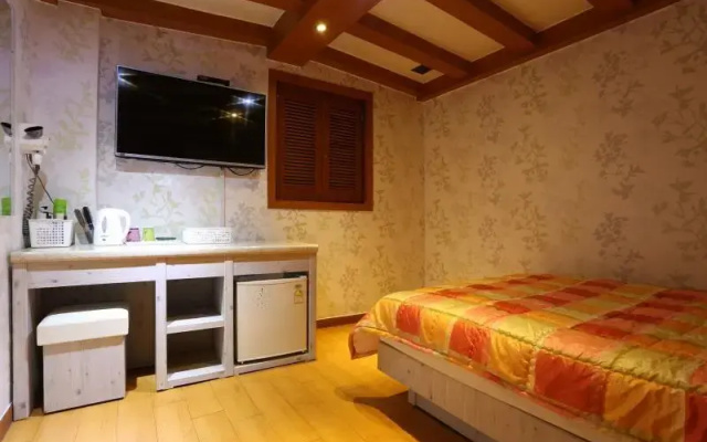Internet Motel