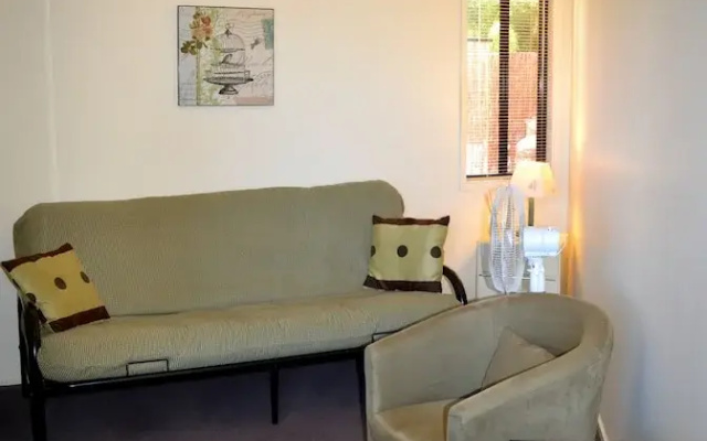 Ocean View Apt 1