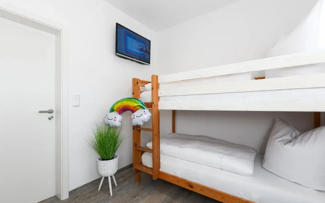Moderne Ferienwohnung mit Terrasse in Ruhiger Lage