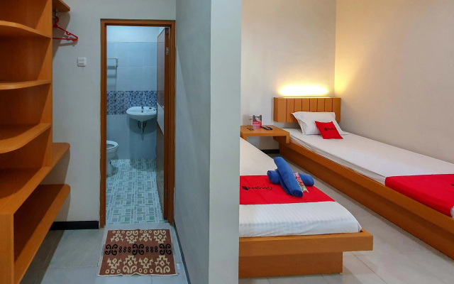 RedDoorz Syariah near Solo Paragon Mall 2