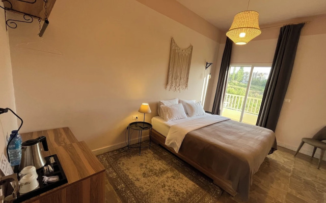 Beit Mirna Guesthouse & Chalet