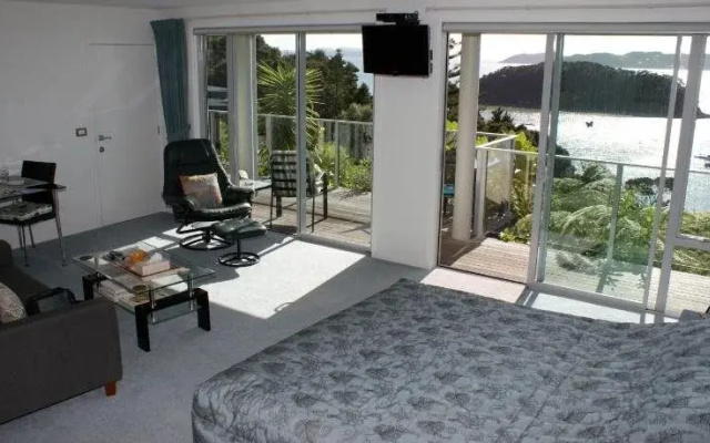 Bay Of Islands Beachhouse