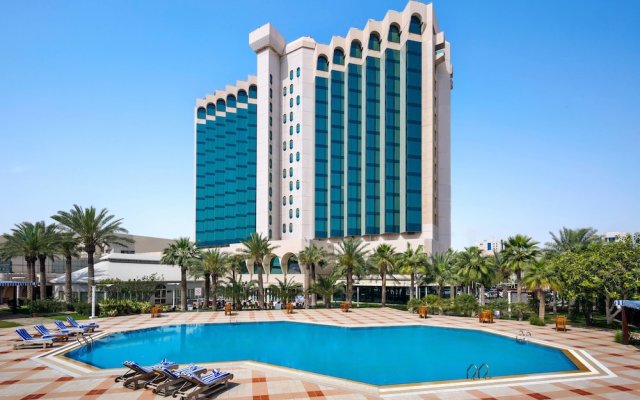 Sheraton Dammam Hotel & Convention Centre in Dammam, Saudi Arabia from 134$, photos, reviews - zenhotels.com hotel front