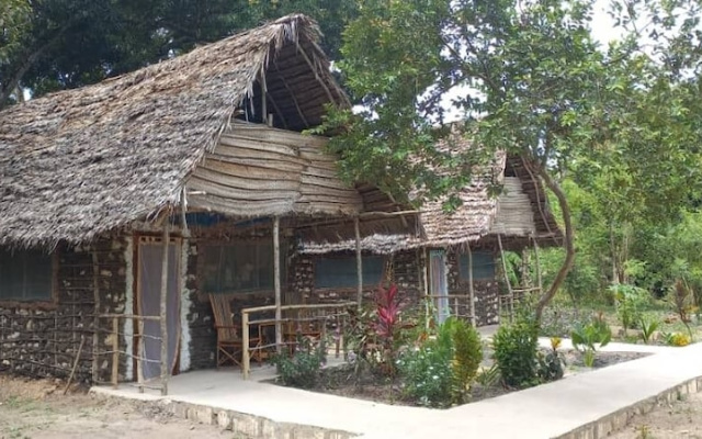 Kv Jungle Bungalows