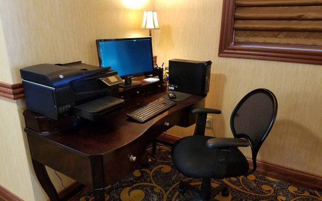 Holiday Inn Express Deforest (Madison Area) by IHG