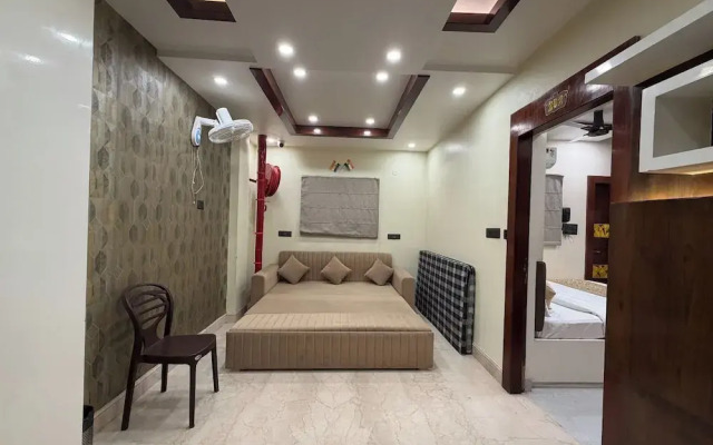 Hotel Divyanshi Inn