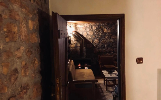 Katogi Stone House