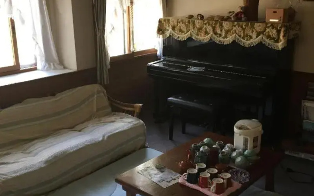 Pension Roku
