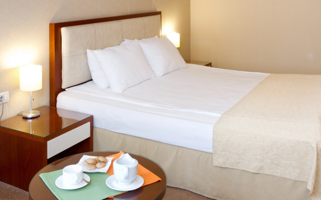 Hill Hotel