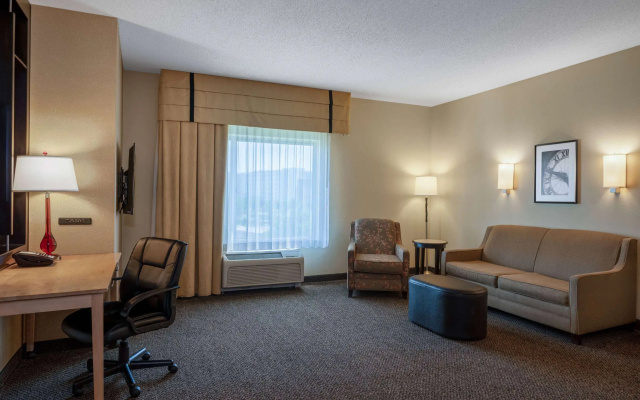 Wyndham Noblesville