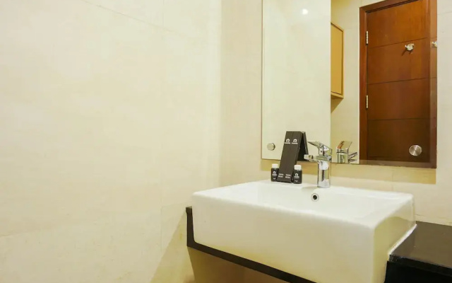 Relax Studio Apartment at Capitol Park Residence