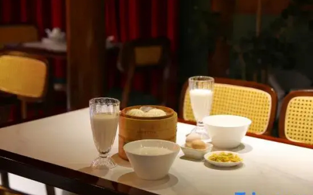Floral Lux Hotel· Shaoxing Ancient Town Impression Hotel