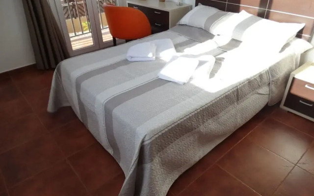 Front Line 3 bed Detached Villa With Jacuzzi