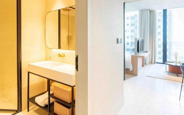 Prime Location Pristine Studio in Business Bay