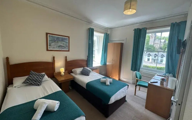 Mackay's Spa Lodge Hotel