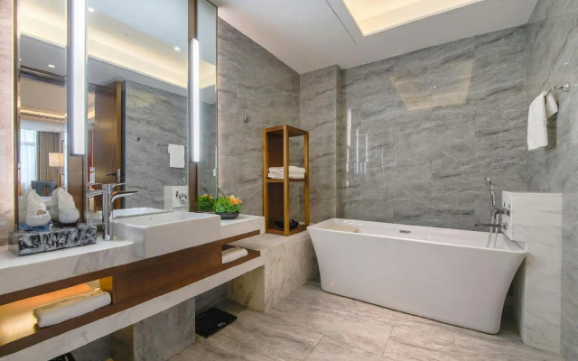 Rezen Heyi Hotel Yizhang