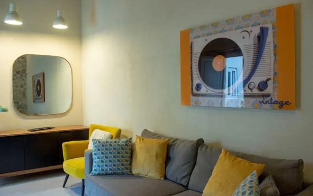 Sr-i754-giude36a1 - Ares Vintage Apartment