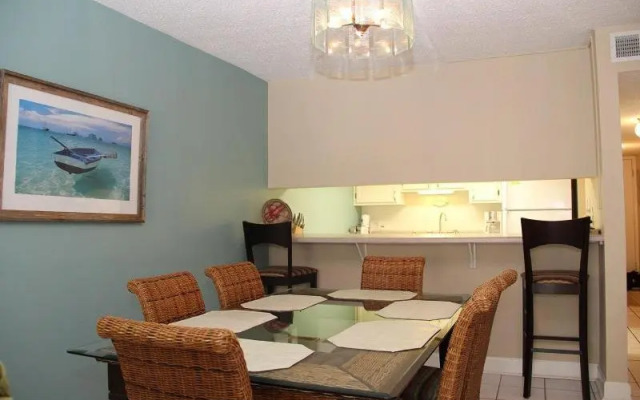 Gulf House 401