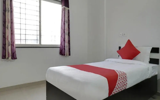 OYO 27821 Hotel Royal Inn Pune