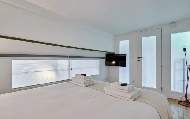 Superb Apartment Le Marais Center of Paris