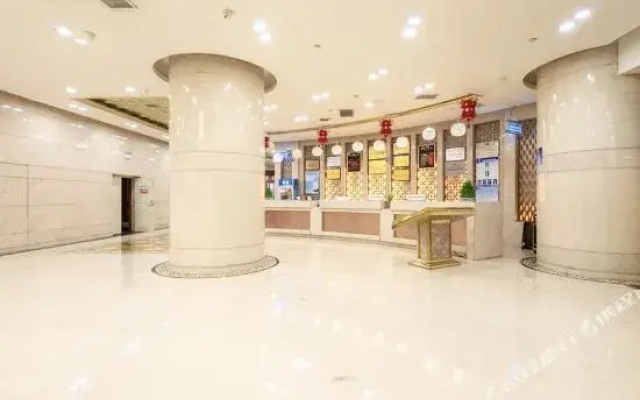 Jinding International Hotel