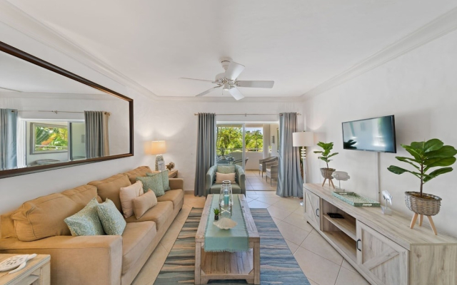 Glitter Bay Estate 314 1 Bedroom Apts
