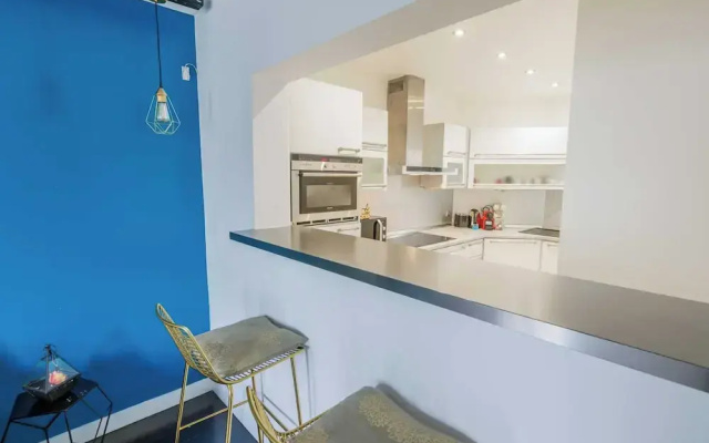 Apartment for 4 People in Saint-mande