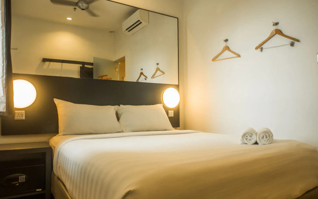 Tune Hotel KLIA Aeropolis