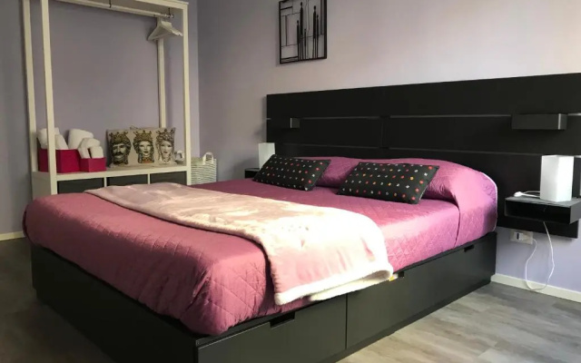 Ade Home