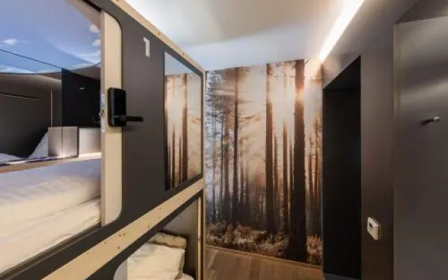 Capsule Hotel by Hyve Basel City