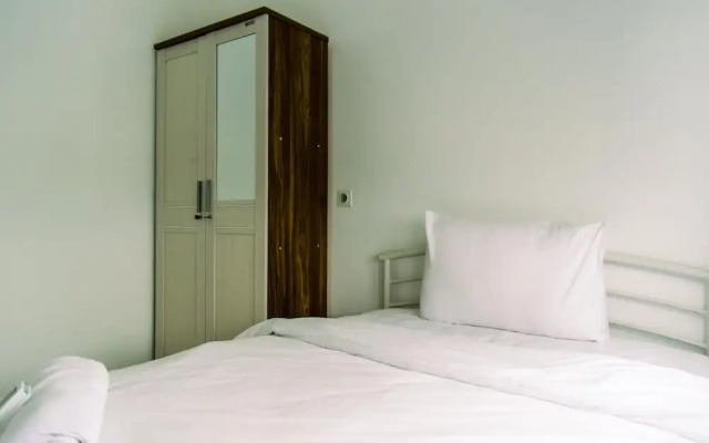 Comfort 2Br At Menara Kebon Jeruk Apartment