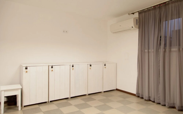 Smart Hostel