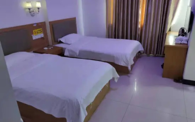 Yaan Hotel