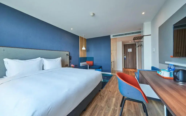 Holiday Inn Express Hangzhou Jiuzhou by IHG