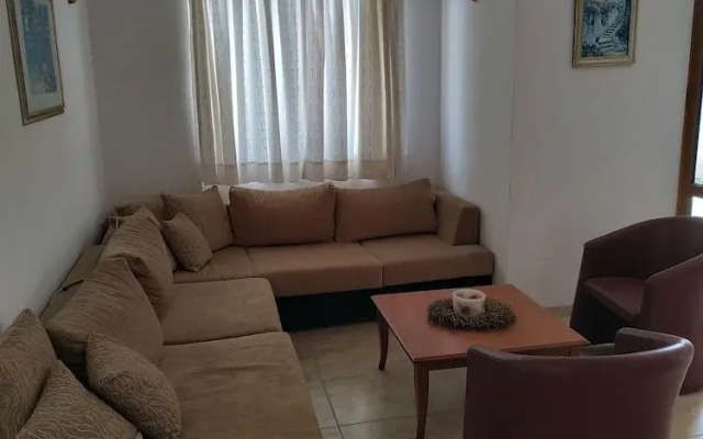 Sfinias Apartments