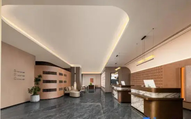 Atour Hotel Beijing Happy Valley Scenic Area Subway Station