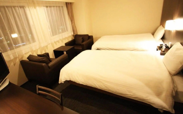 Green Rich Hotel Tosu Ekimae