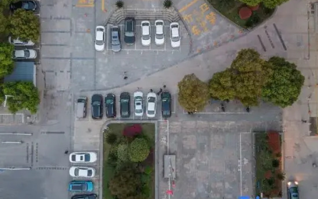 GreenTree Alliance Hotel (Huzhou South Taihu Hospital)
