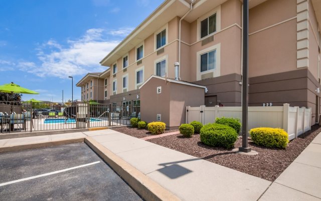 Sleep Inn And Suites in Dover, United States of America from 125$, photos, reviews - zenhotels.com hotel front