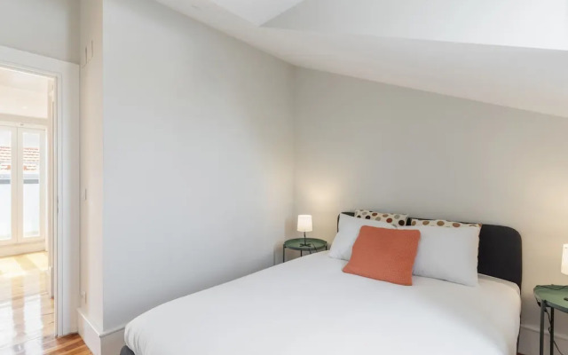 GRA A Duplex With A View by Homing
