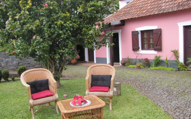 Rural House- Casa Rosa