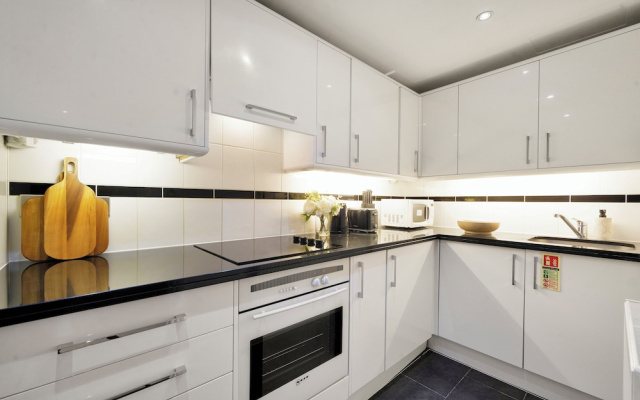 Hertford Flat 9