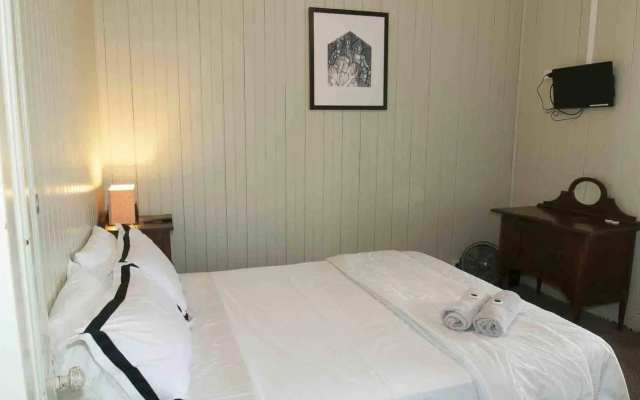 Ulmarra Hotel