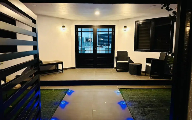Unit 6 house