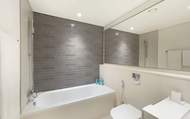 2B- Sunrisebay 1- 1603 by bnbme homes