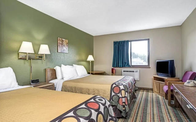 Super 8 Glencoe
